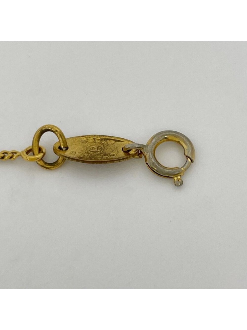 Chanel CC Logo Line Stone Triple Bracelet Gold - Picture 4 of 7